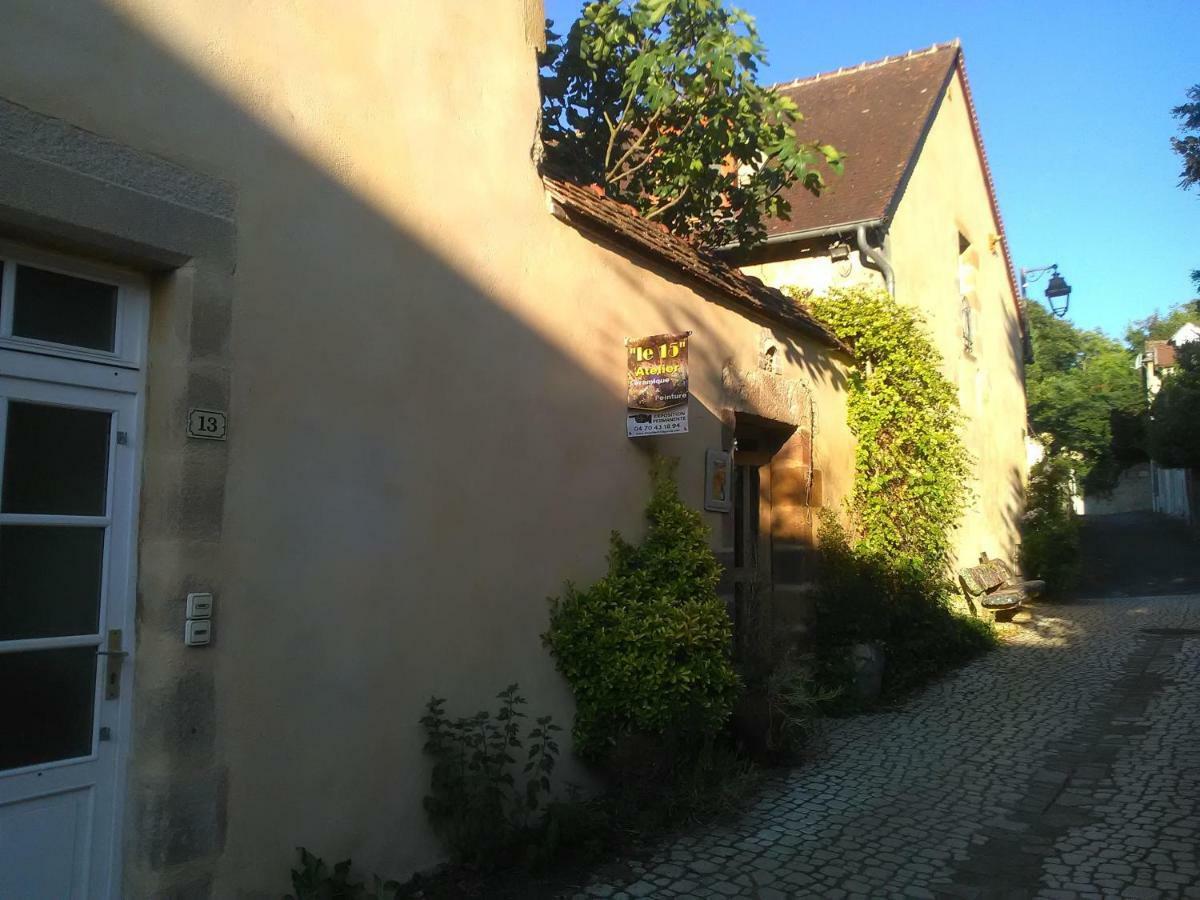L'Atelier Du Chapeau Rouge Apartment Souvigny ภายนอก รูปภาพ